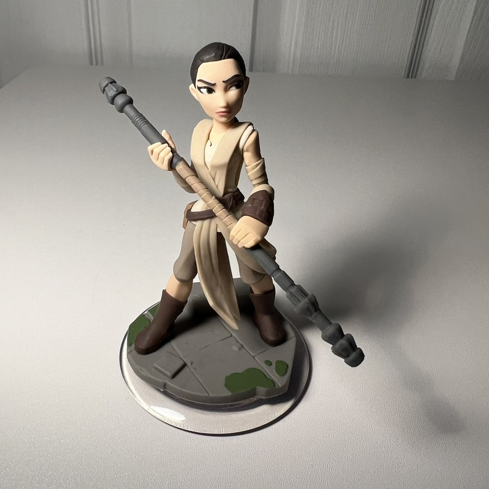 Disney Infinity 3.0‎ Character Figure: REY | Star Wars The Force Awakens